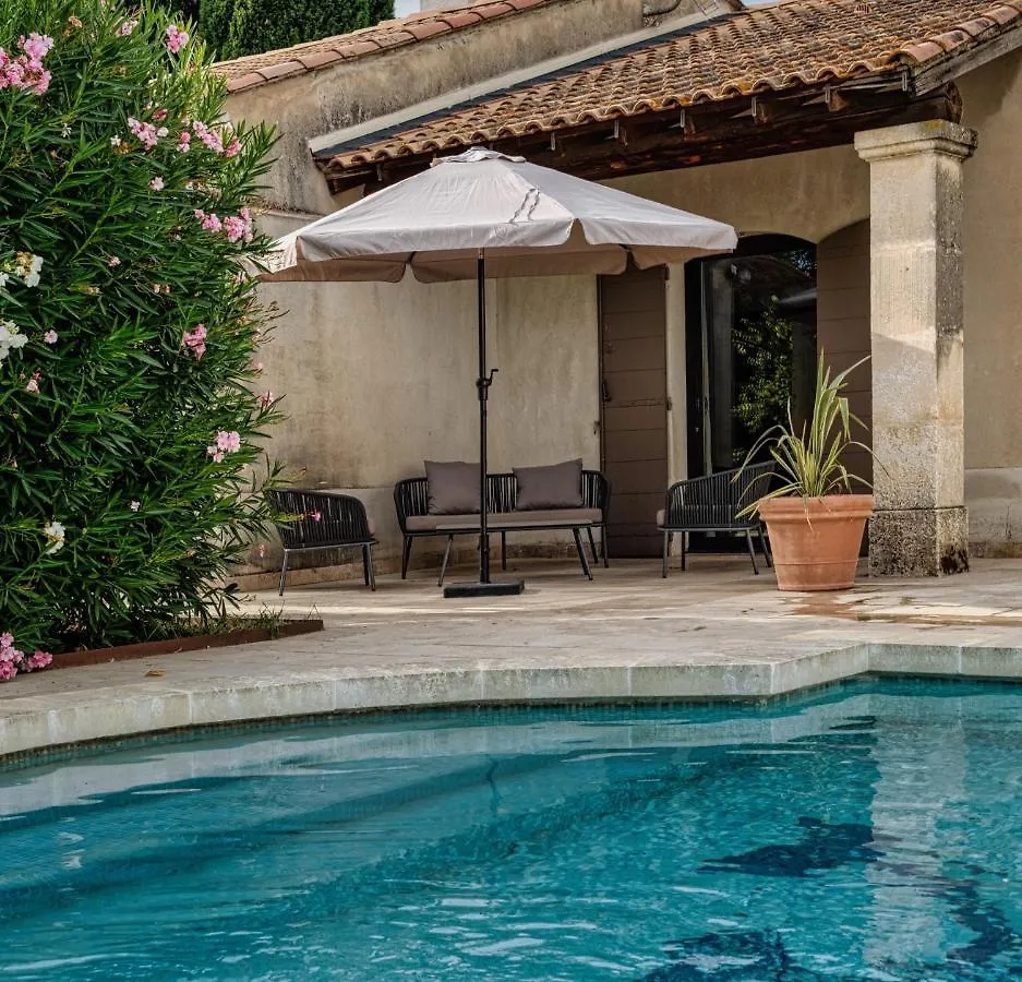 Maison Belleviste Maillane 0*,